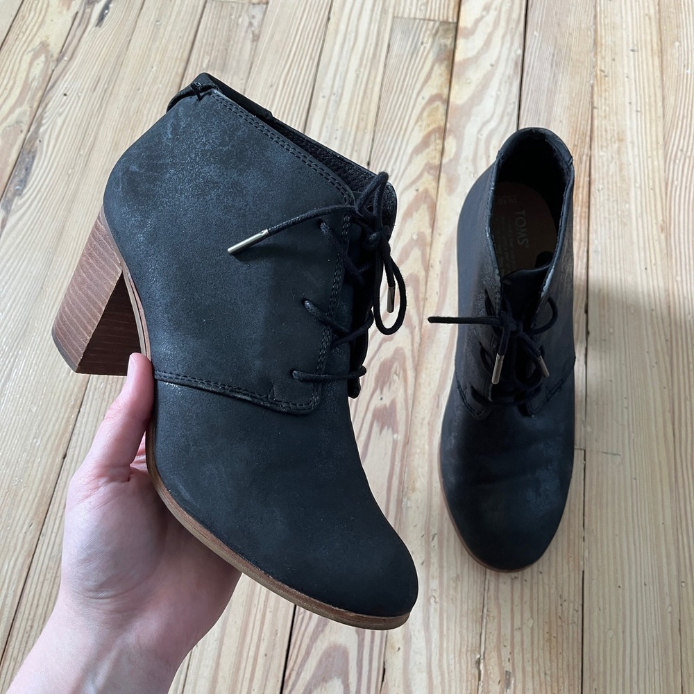 TOMS Luela Ankle Boots Womens 10 Black Metallic Lace Up Stacked Block Heel Boot